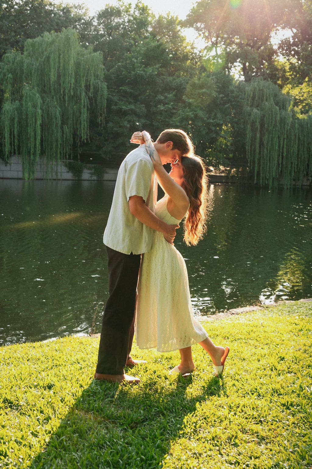 Amelia and Jared during their vintage-inspired Lakeside Park engagement session in Dallas